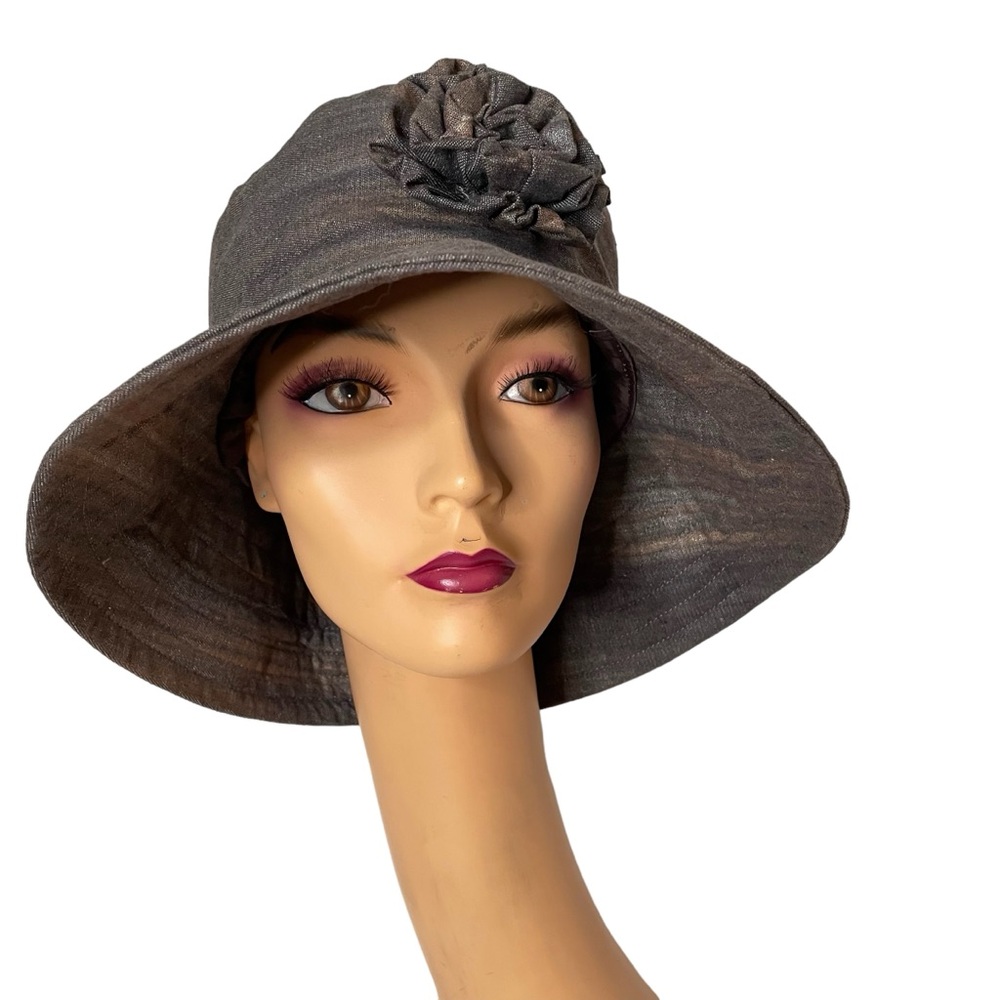 Life Celebrations Rimmed Ladies Hat Cotton/ Poly Blend Sz L